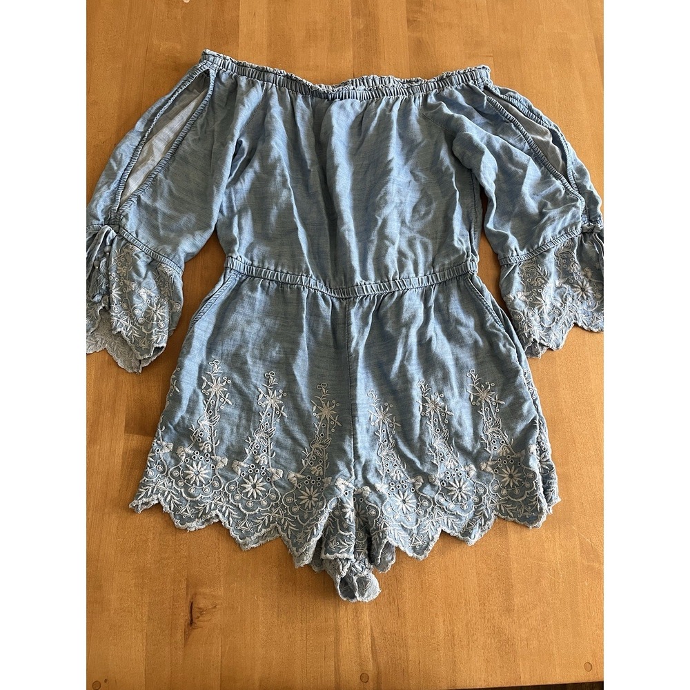 American Eagle Outfitters Women Sz M Romper Blue Lacy Cold Shoulder 3/4 Sleeve